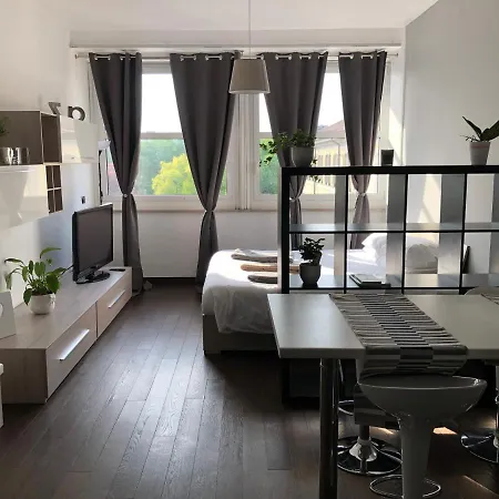 Apartment Dimora Lagrange